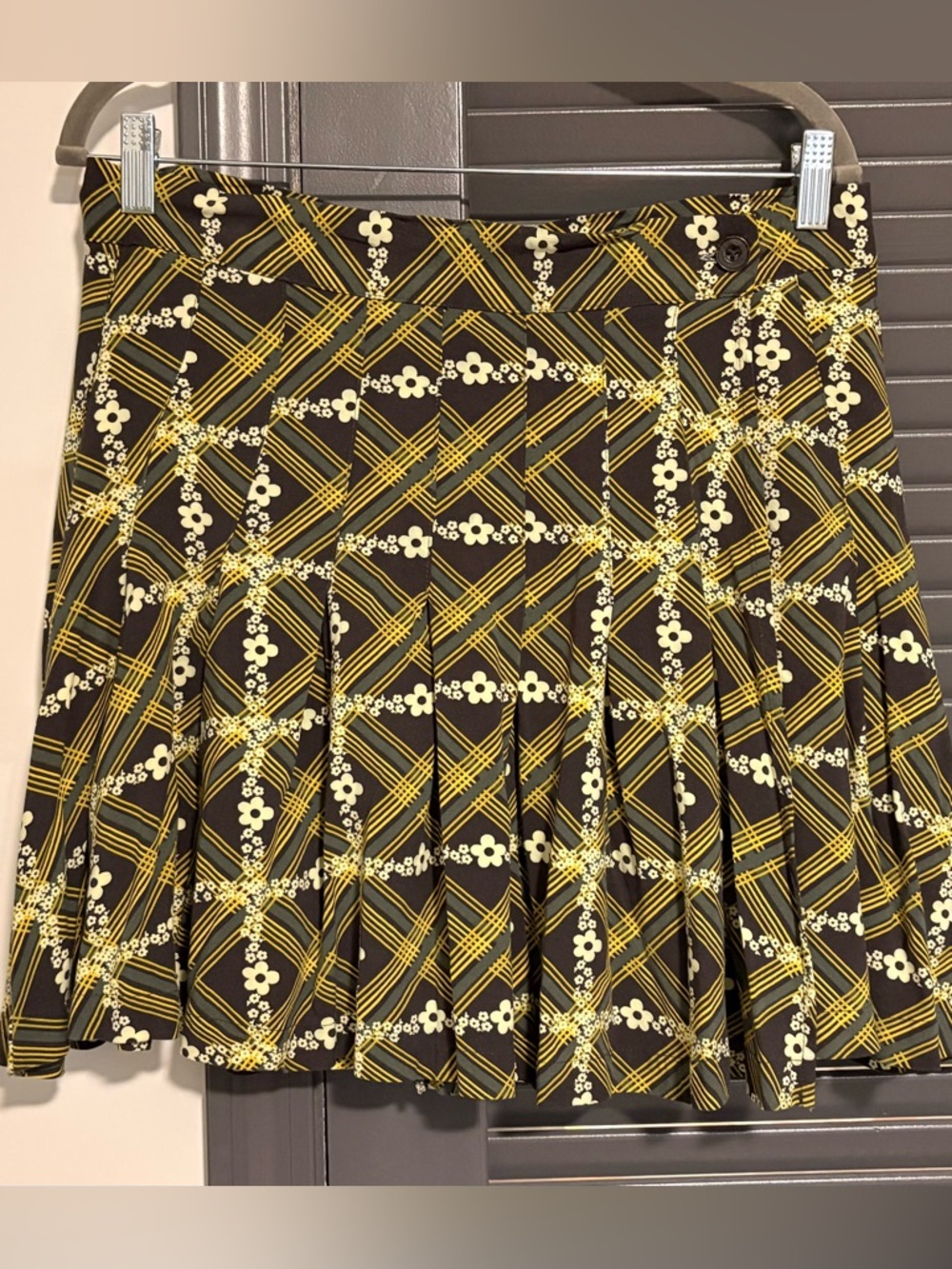 Urban Outfitters Black and Yellow Floral Plaid Pleated Mini Skirt